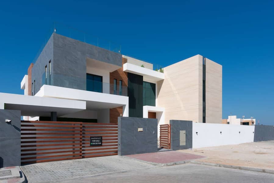40 One of Dubai's Most Beautiful Contemporary Villas