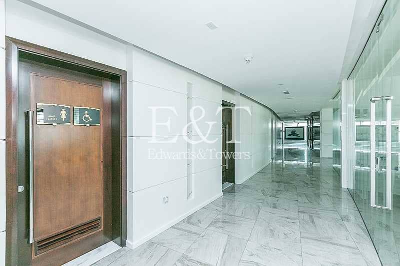 10 Full Floor with Panoramic View Conrad Tower