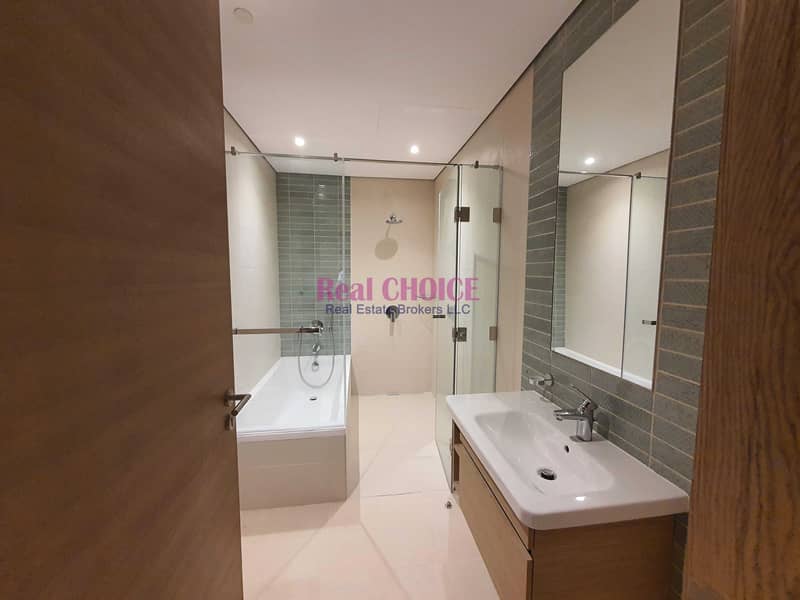 12 High-End Finishing| 2 Bed| Brand New |12 Cheques
