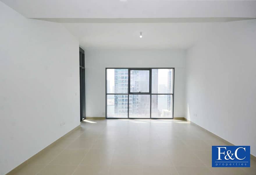 6 Luxurious 1BR | Stunning Views | Handover Soon