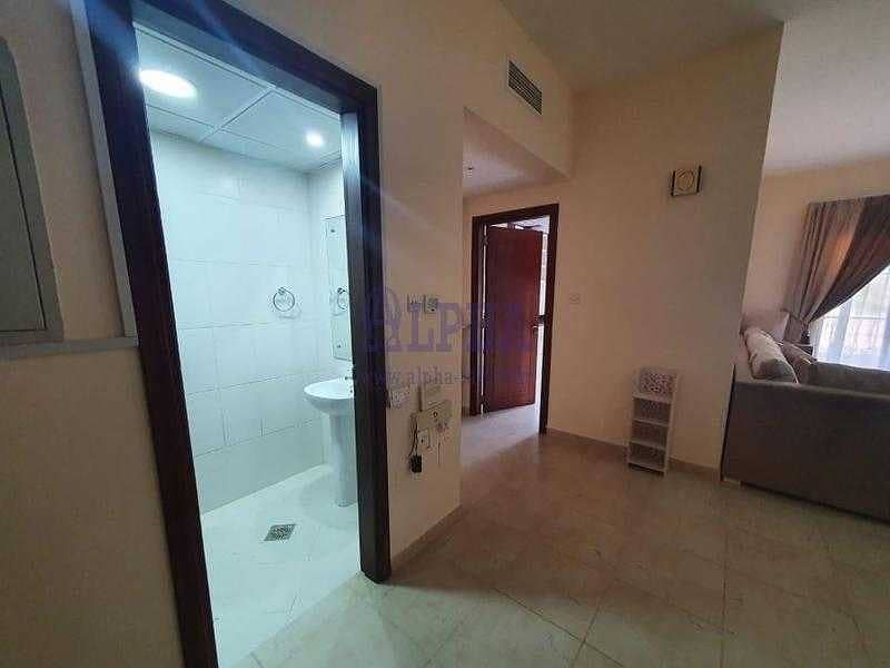 2 Fully furnished 1 bedroom golf apartment