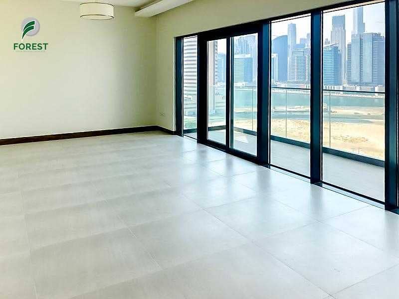 3 Spacious Unit | 1 Bed | Burj Khalifa View | Vacant