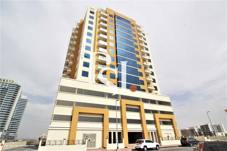 Brand new 1 BR apartment/ Balcony/ Dubai Land area
