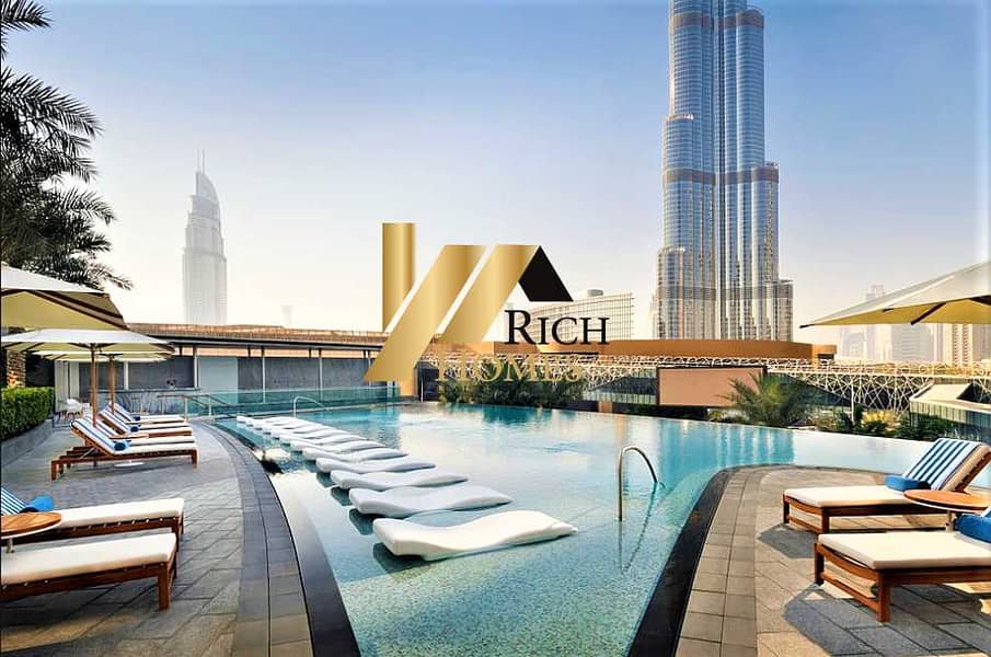 1 Bedroom with Breathtaking Burj Khalifa View. Furnishes and Serviced Apartment .