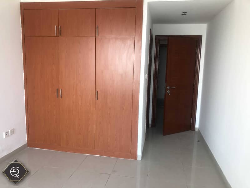 9 freshly maintained 2+maid with lake view high floor