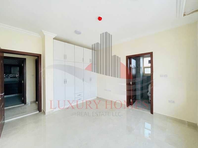 Exclusive Bright with Majestic Kitchen Located Near Remal