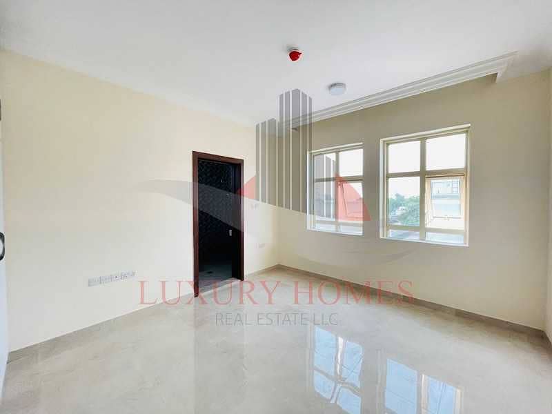 11 Exclusive Bright with Majestic Kitchen Located Near Remal