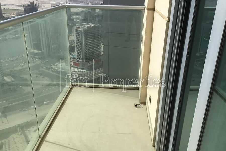 14 High-floor apt with bills included fountain view!