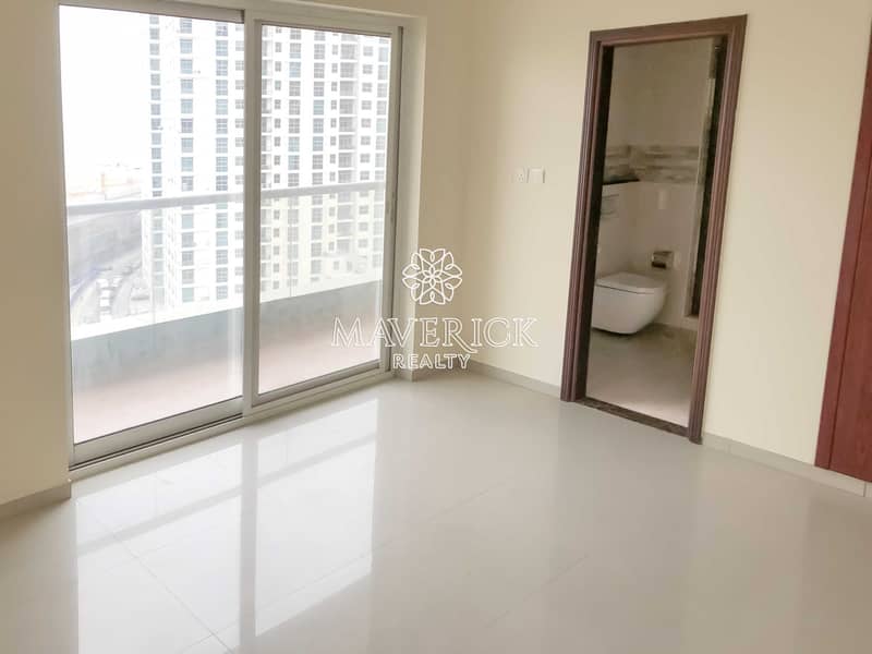 8 Sea View | Spacious 2BR | Kitchen Appliances