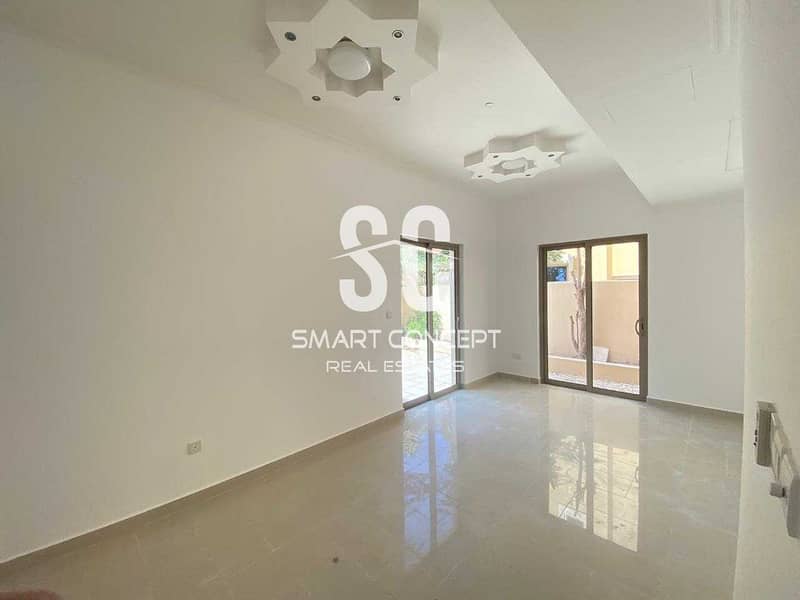 Вилла в Аль Раха Гарденс，Аль Мария Коммунити, 3 cпальни, 160000 AED - 4704850