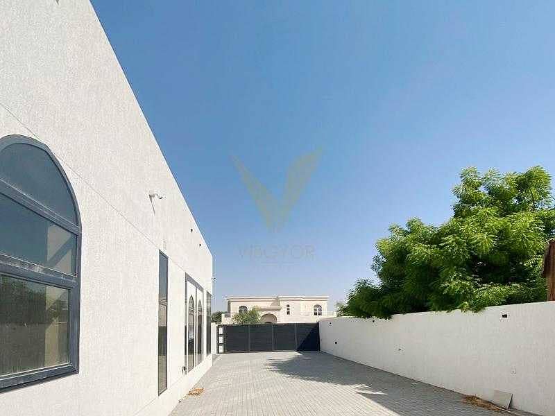 15 Brand New and Huge 4BR Villa | Al Mizhar 1