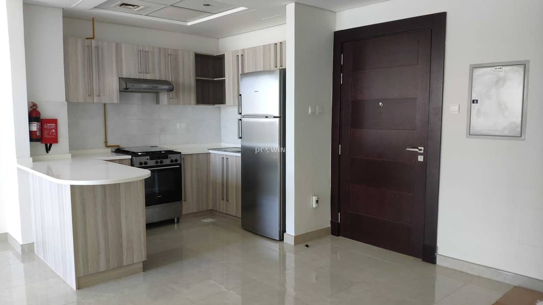 Exclusive Deal |White Goods | Pool View | Dewa Building | 4 Cheques !!! Exclusive Deal |White Goods | Pool View | Dewa Building | 4 Cheques !!!