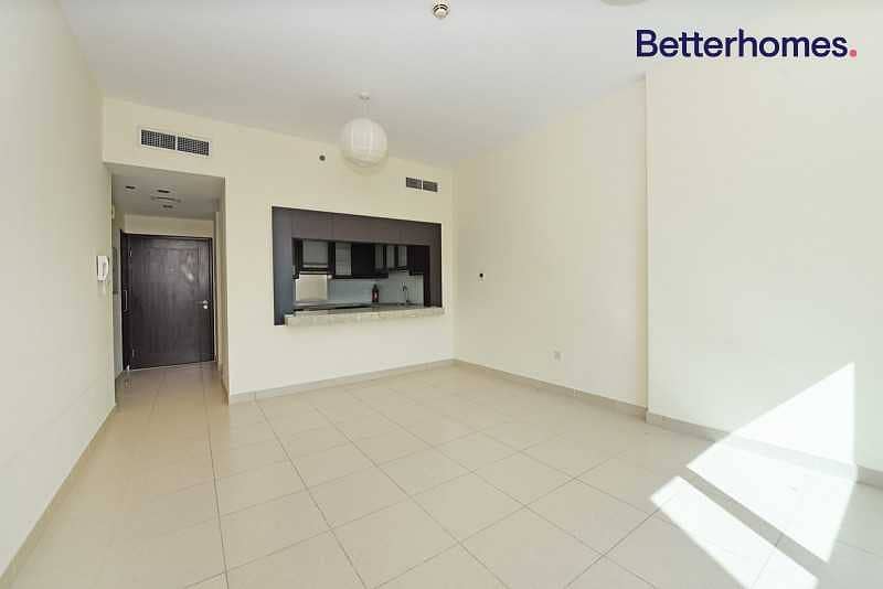 3 Low Floor|Large Terrace|Vacant On Transfer