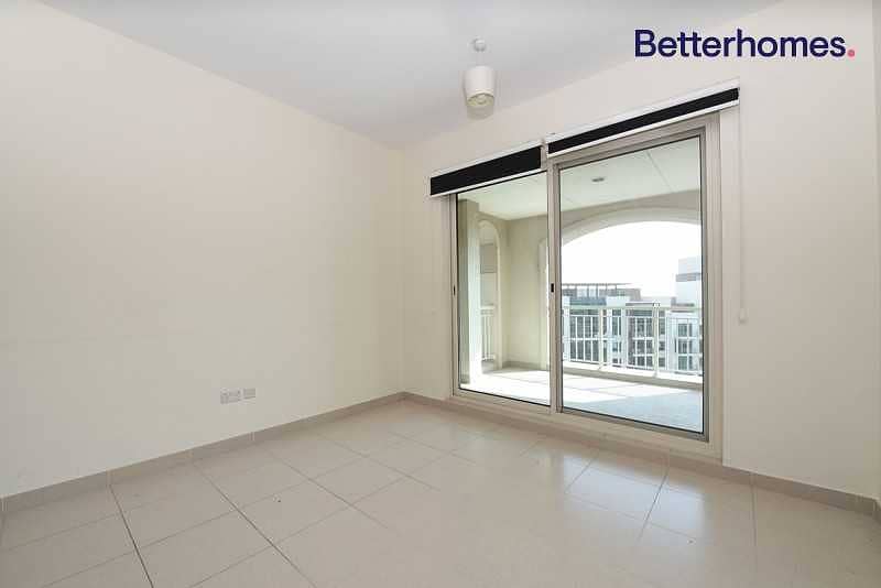8 Low Floor|Large Terrace|Vacant On Transfer