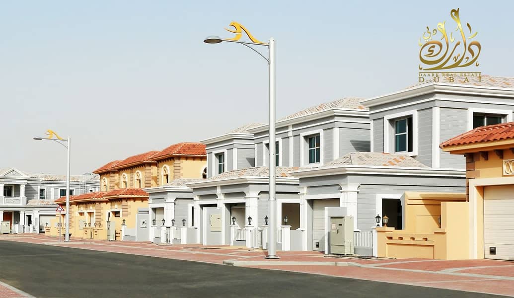 20 6BD Villa FOR sale in Dubai Land!