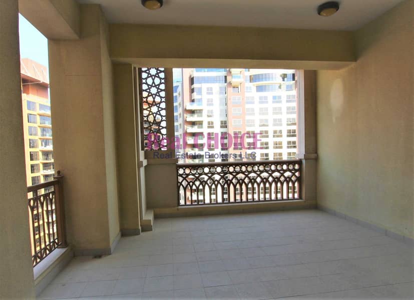 5 Spacious & Bright Unit | 2BR With Maid's Room