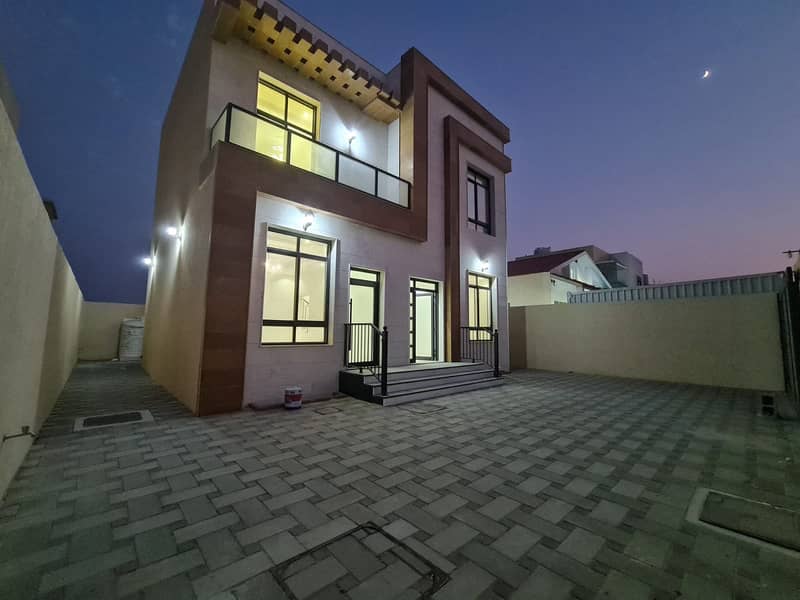 For rent a new villa, the first inhabitant of central air conditioning, in Ajman, Al Zahia