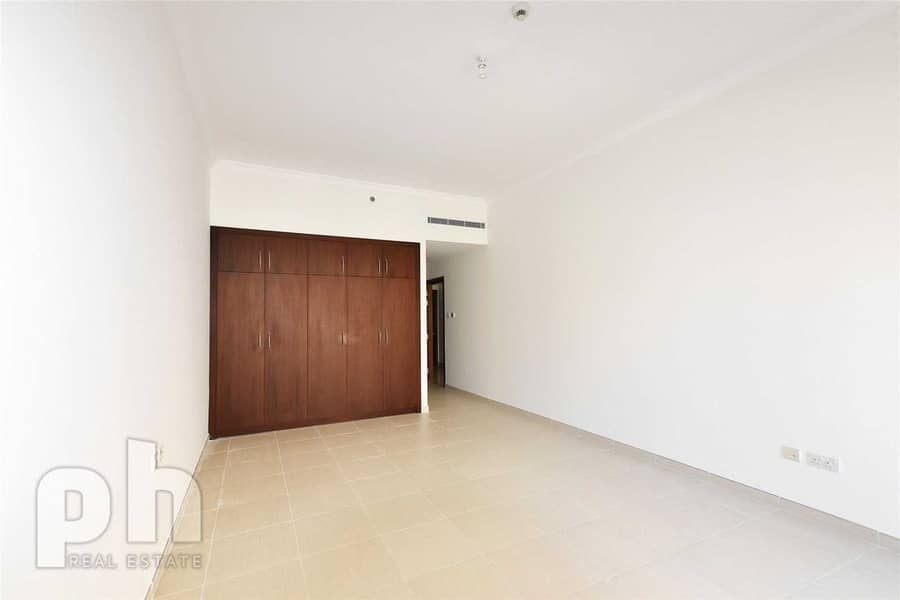 8 Unfurnished | Full Sea Views | Modern |