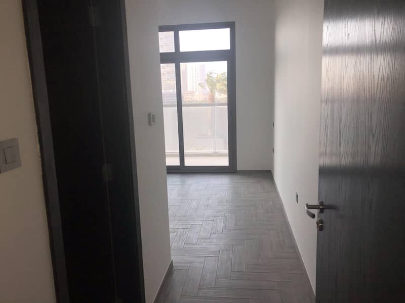 16 AMAZING OFFER BRAND NEW BLDG  1 B/R Spacious Apartment with Kitchen Appliances FOR RENT !!!