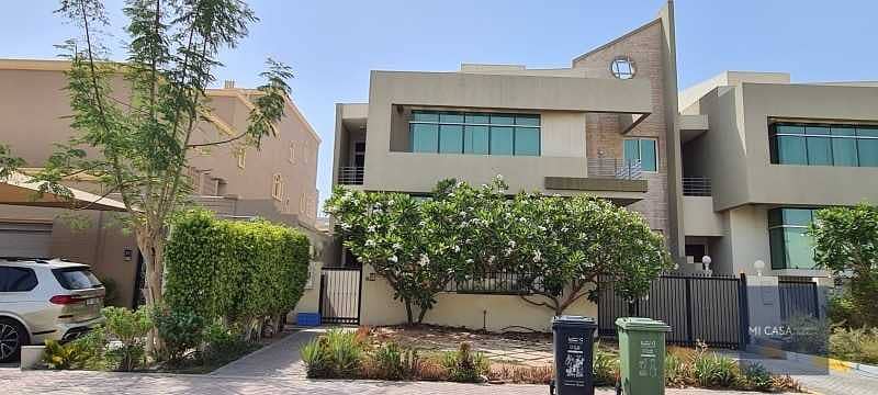 Luxurious & beautiful | Own swimming pool + balcony Luxurious & beautiful | Own swimming pool + balcony