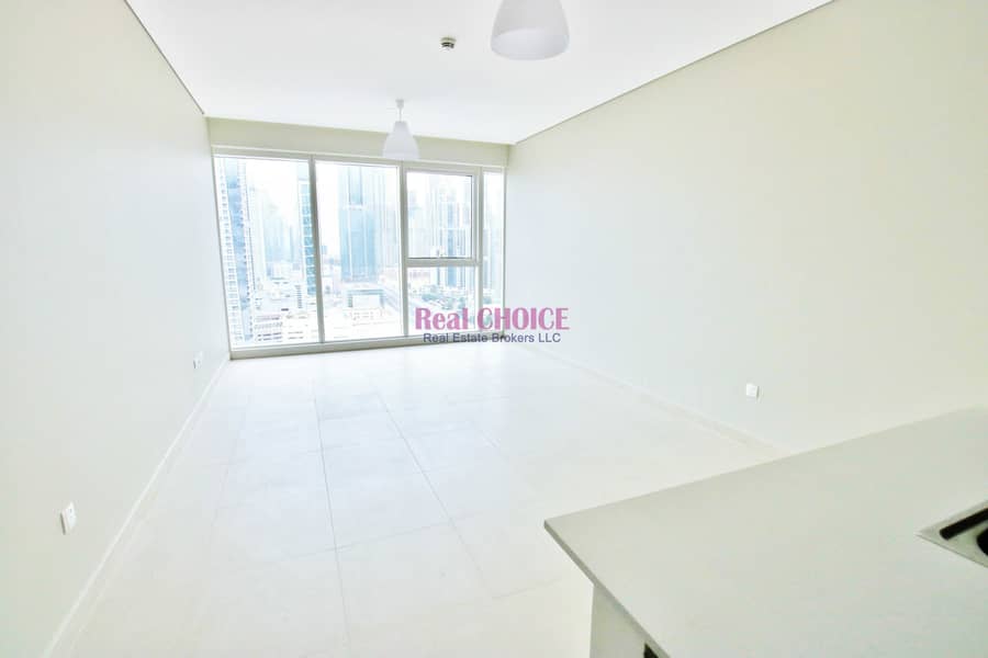 Spacious 1BR | Open kitchen |Chiller free | Brand new tower