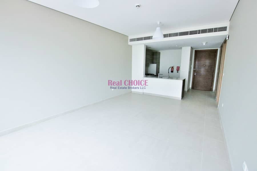 4 Spacious 1BR | Open kitchen |Chiller free | Brand new tower