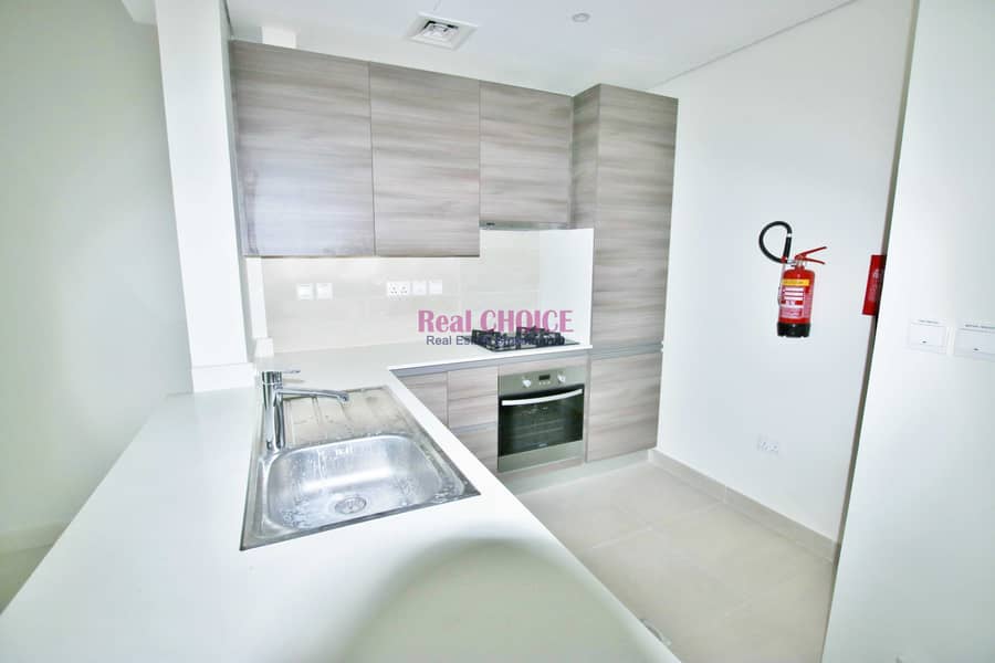 9 Brand New Modern 1BR | Chiller free | one week grace period