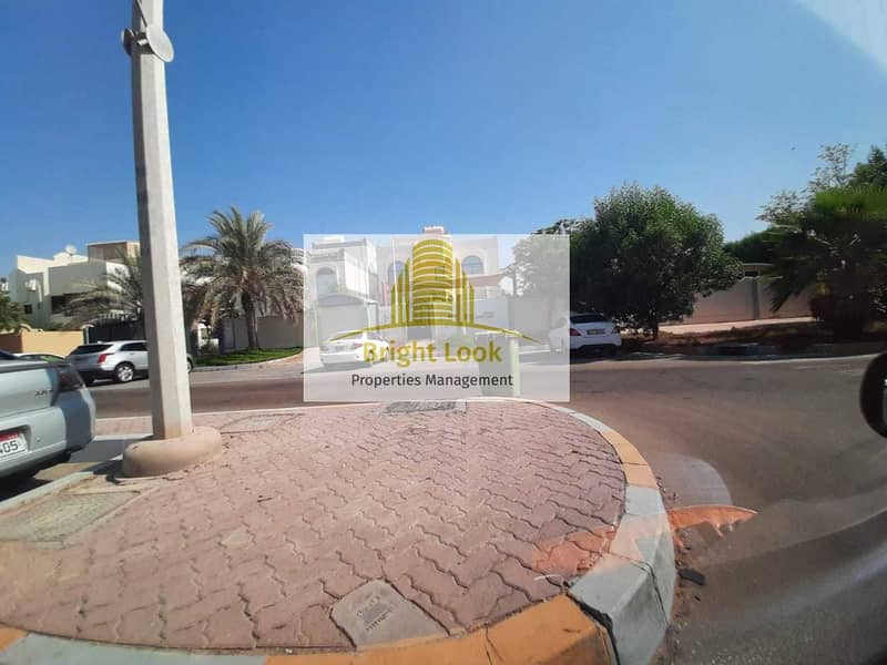 26 Prime Location Fitted Commercial 4 ROOMS Villa | 220K located in Al Bateen