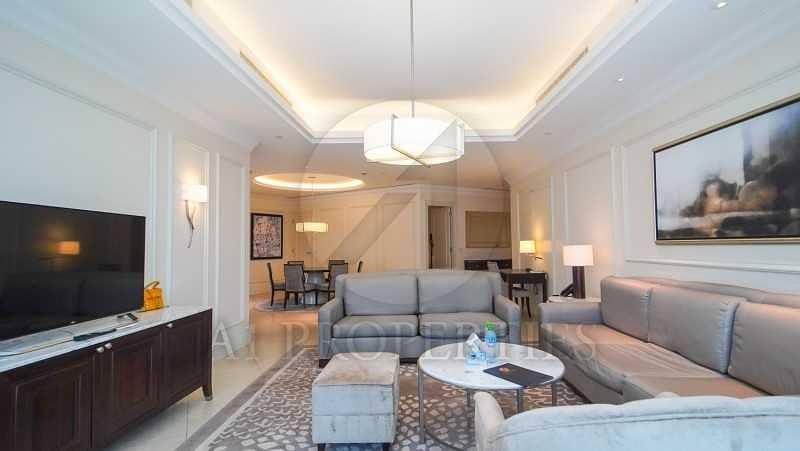 位于迪拜市中心，谦恭大道酒店 2 卧室的公寓 300000 AED - 5437506