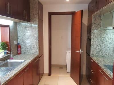 Amazing 1 BHK Flat, Chiller Free, To Let in Southridge Tower, Downtown
