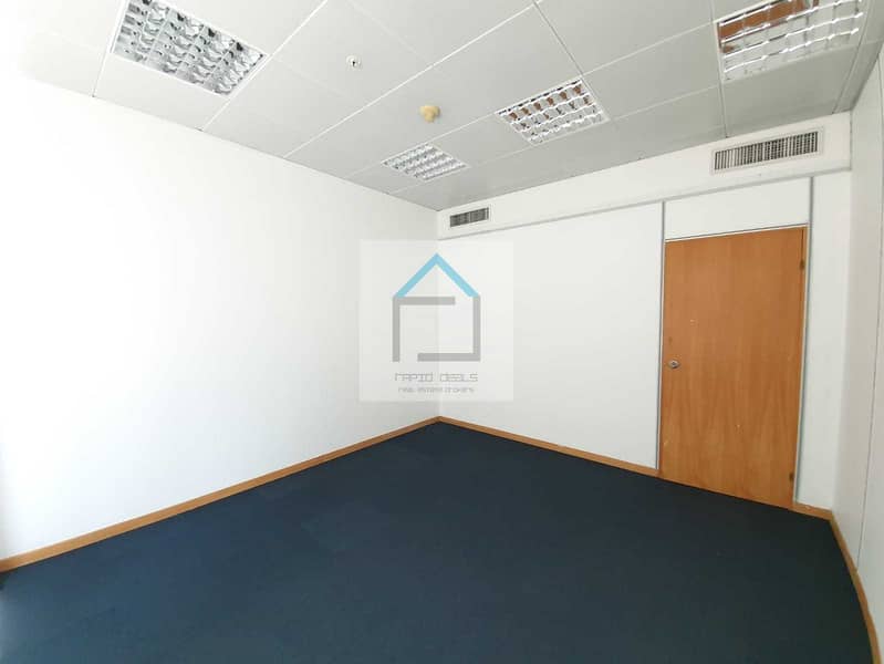 8 No Commission ! Spacious Office with Partitions