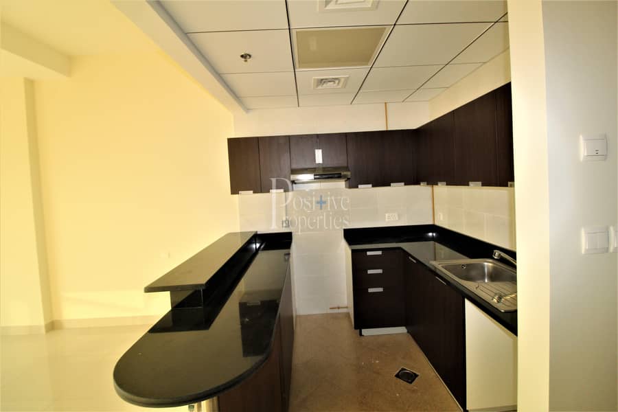 6 BRAND NEW|HIGH FLOOR|SPACIOUS STUDIOS|