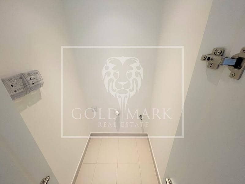 8 Park and Pool Facing | Agent On Site | Low Floor