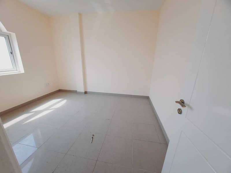2 One month free 1bhk apartment with wardrobe 2washrooms+parking free just 24k Close to al zahia city centre muwaileh