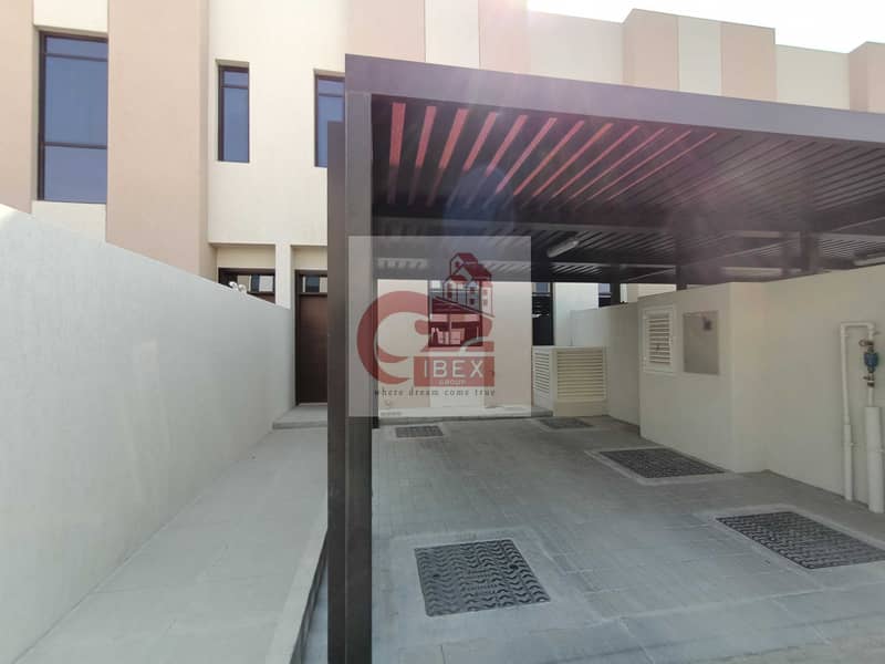 Brand New villa available in Nasma residence