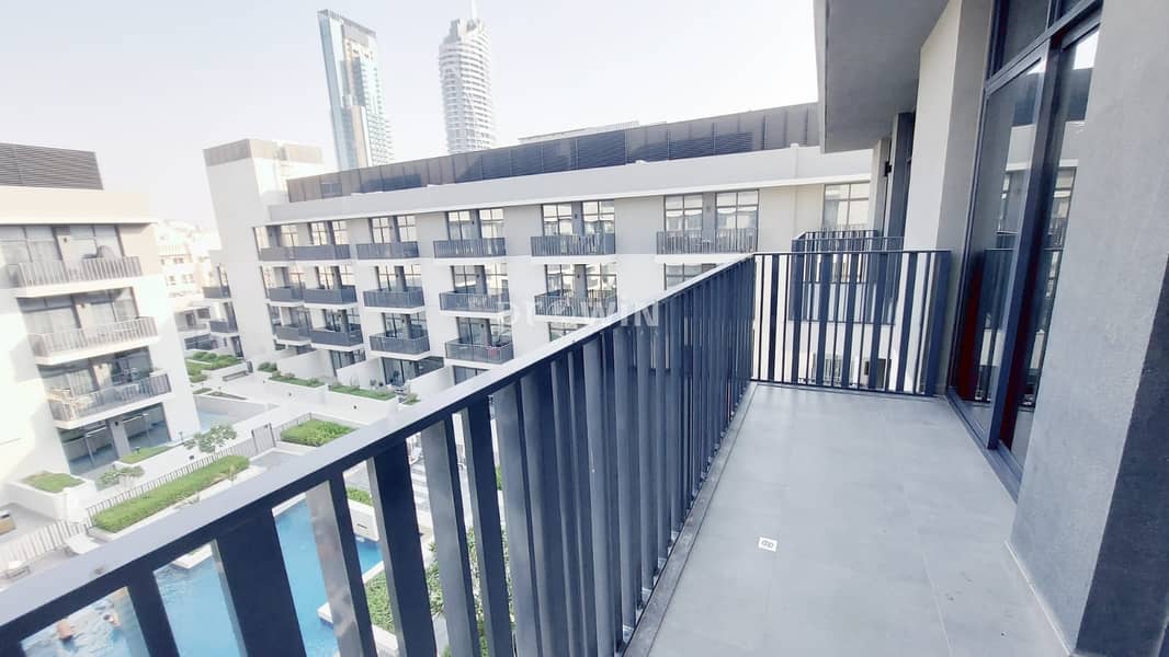 28 Pool view | 2BR + study | Chiller Free | LARGE Layout.