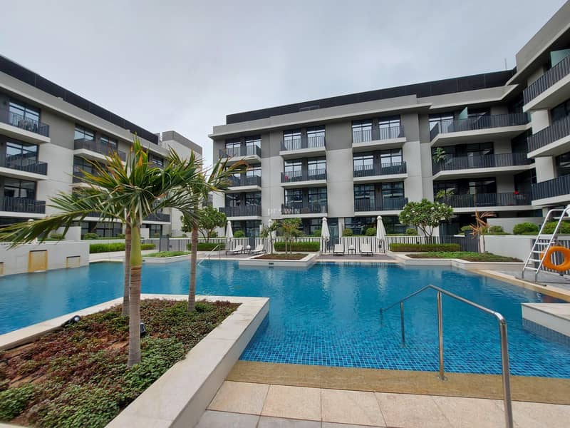 43 Pool view | 2BR + study | Chiller Free | LARGE Layout.