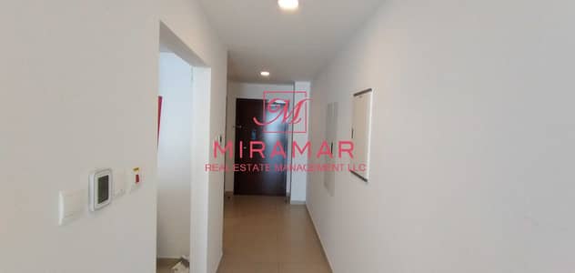 HOT OFFER LARGE 1 BEDROOM APARTMENT HIGH FLOOR FULL SEE VIEW