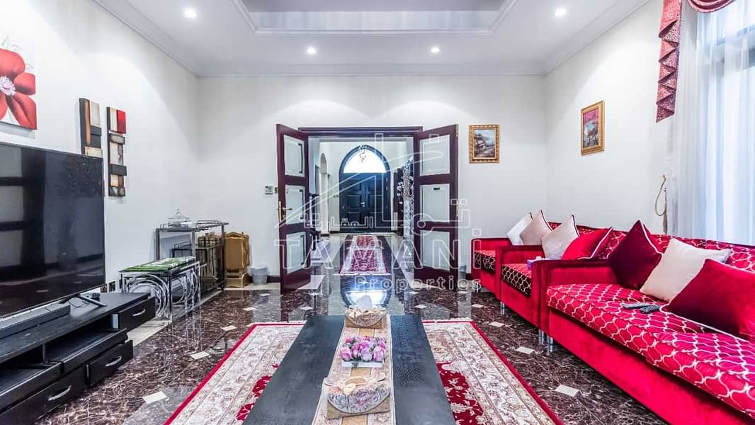 3 WOW! Stunning villa for rent in Palm Jumeirah