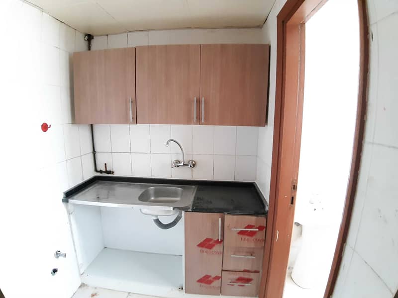 Bachelors/Staff Studio Only 10K I Split Ac I Close Kitchen I Main Location I 4-Chq I Muwaileh