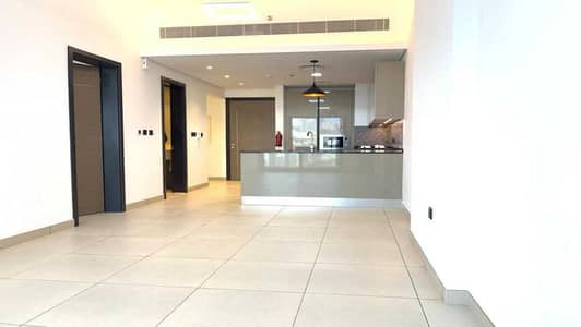 Exquisite design | Unique Layout | Superb quality