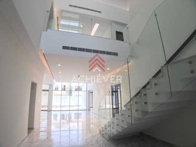 Contemporary 4 Bedroom | Ready to Move In