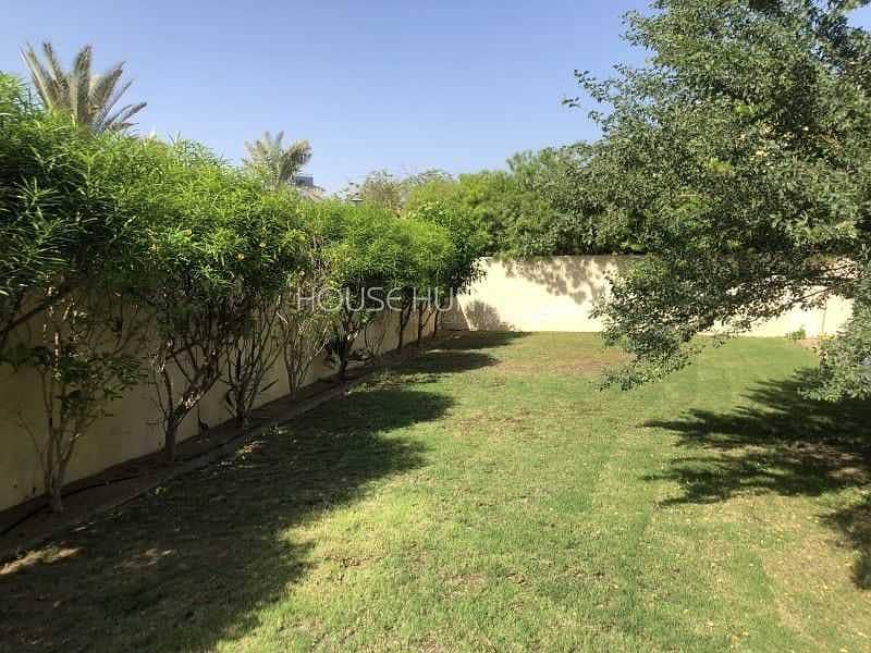 10 4 Beds | Private Pool | Well Located | Alvorada