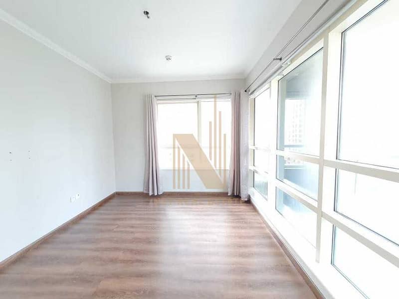 5 Large 2 Bedroom with Marina View IMarina Quay West
