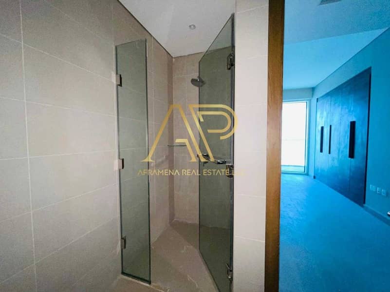 13 BRAND NEW HIGH RISE BUILDING | PANORAMIC VIEW | KITCHEN FURNISHED
