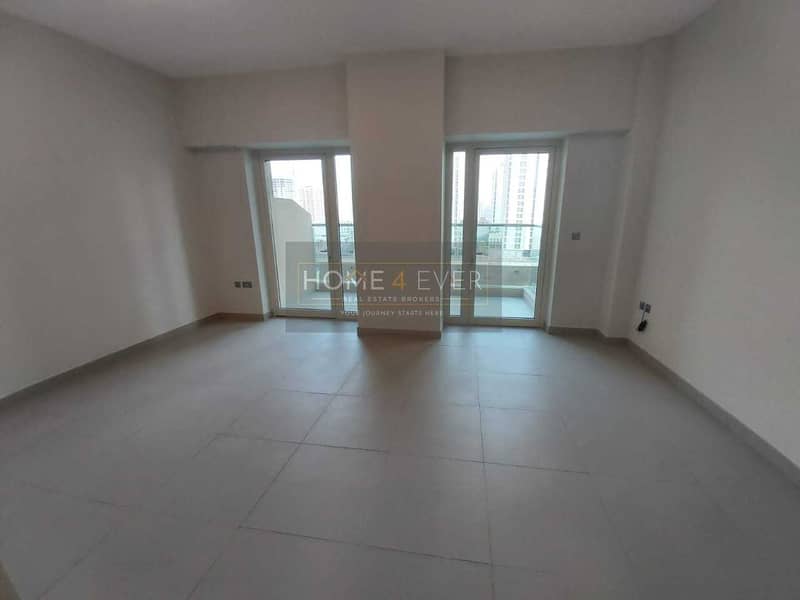 Chiller Free | Pool View I Spacious Studio Chiller Free | Pool View I Spacious Studio