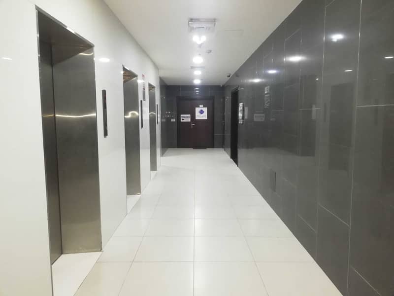 Neat n clean office for rent at Buhairah Corniche rent 38k
