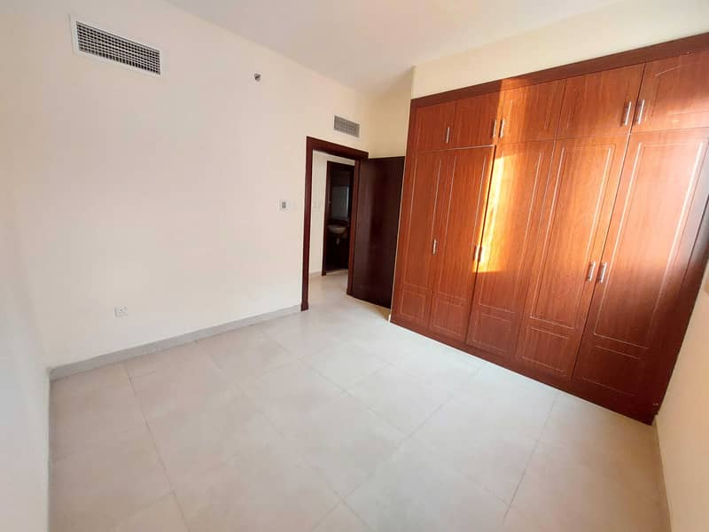 7 2Bedroom With One Month Free In New Muwailih Area