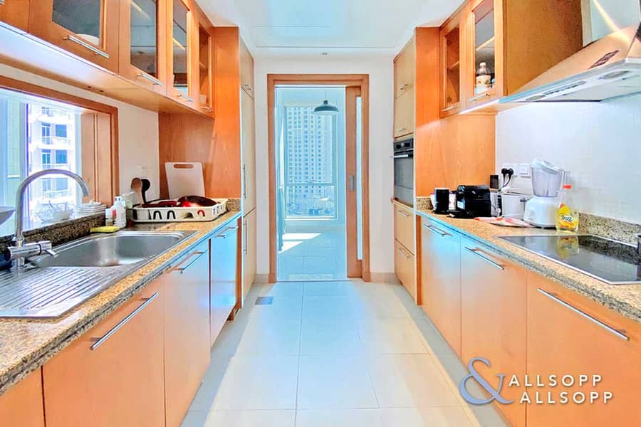 8 2 Bedrooms + Study | Furnished | Marina View