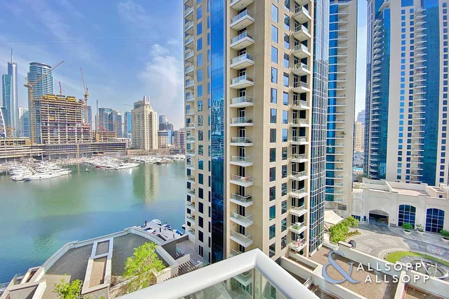 16 2 Bedrooms + Study | Furnished | Marina View